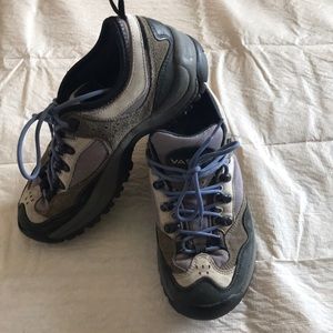 Vasque  Leather Hiking Sneakers Size 7.5